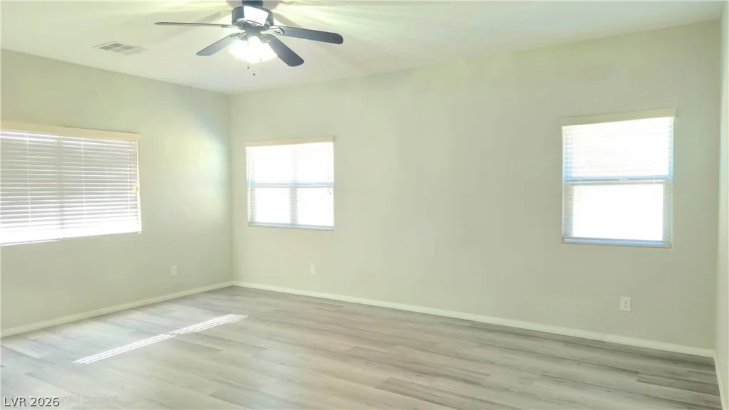5843 Sleepy Willow, Las Vegas, NV 89148