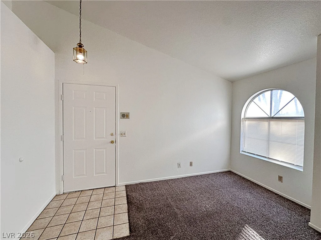 7570 Flamingo, Las Vegas, NV 89147