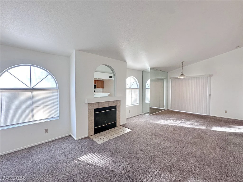 7570 Flamingo, Las Vegas, NV 89147