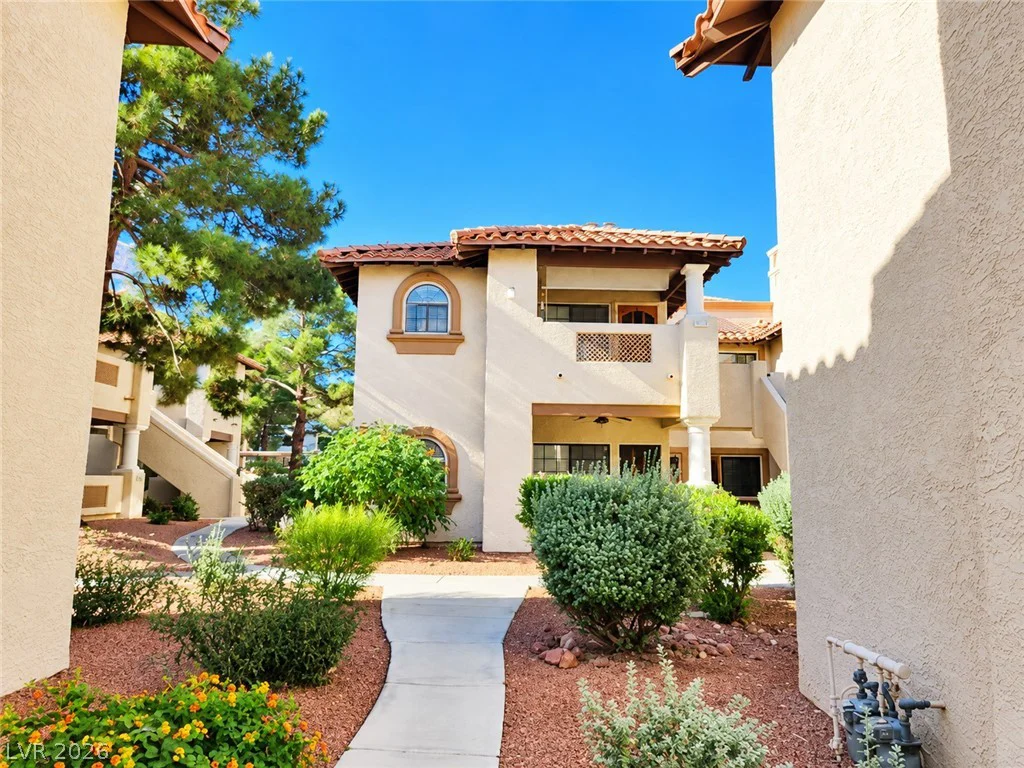 1417 Santa Margarita, Las Vegas, NV 89146
