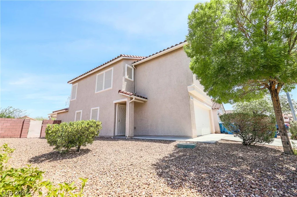 7548 Bear River, Las Vegas, NV 89139