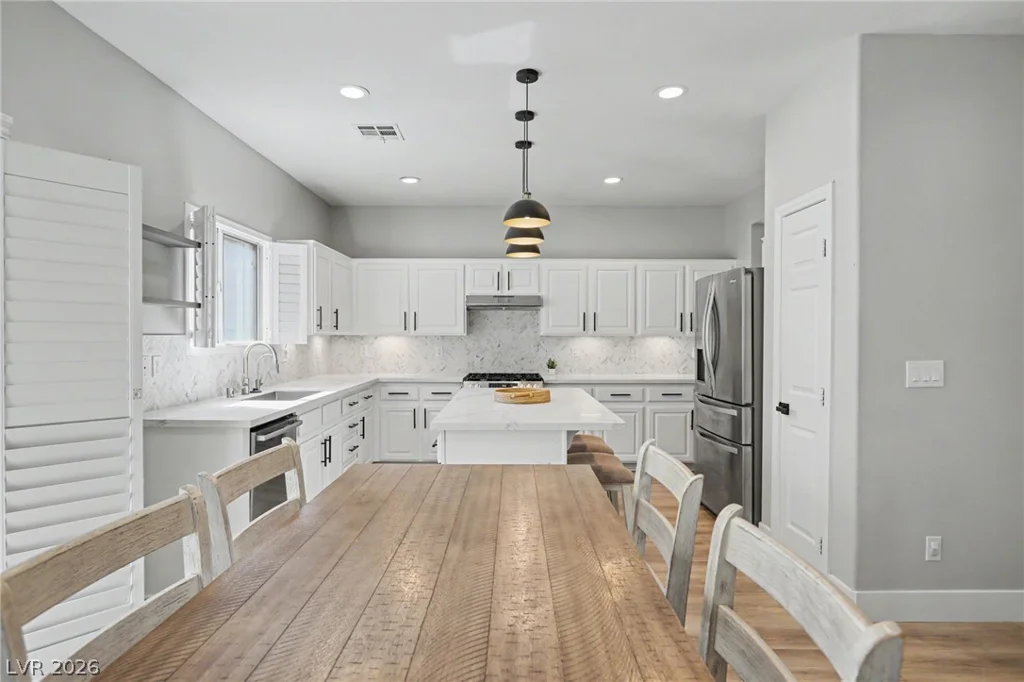 721 Pacific Cascades, Henderson, NV 89012