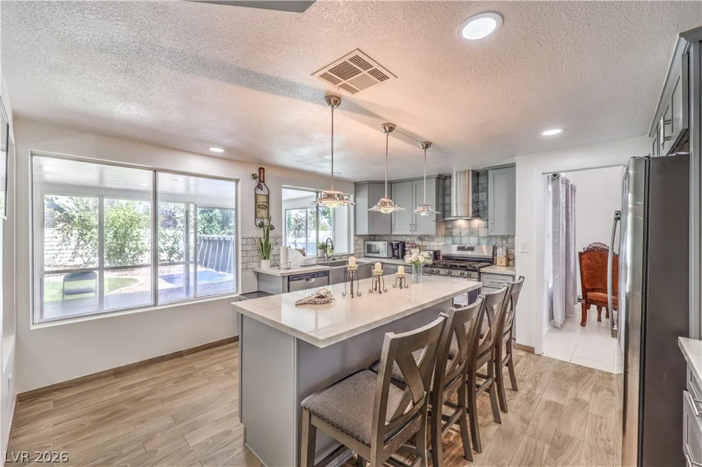 5620 Indian Ridge, North Las Vegas, NV 89031