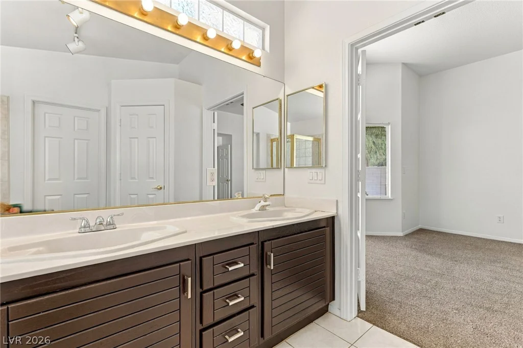 9116 Dove River, Las Vegas, NV 89134