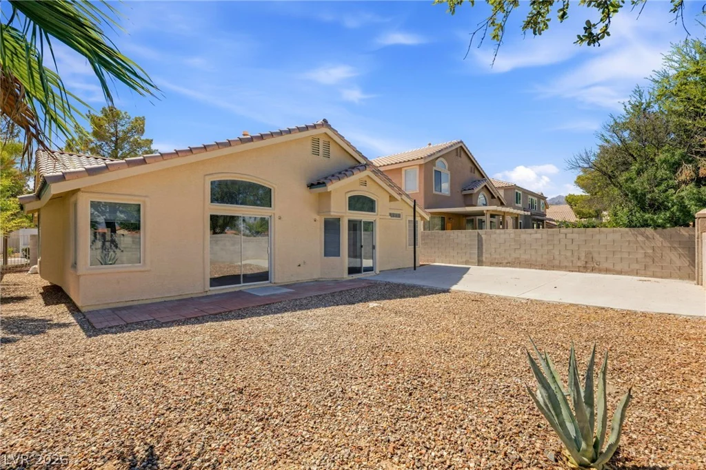 9116 Dove River, Las Vegas, NV 89134