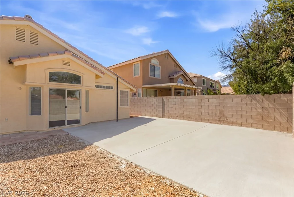 9116 Dove River, Las Vegas, NV 89134