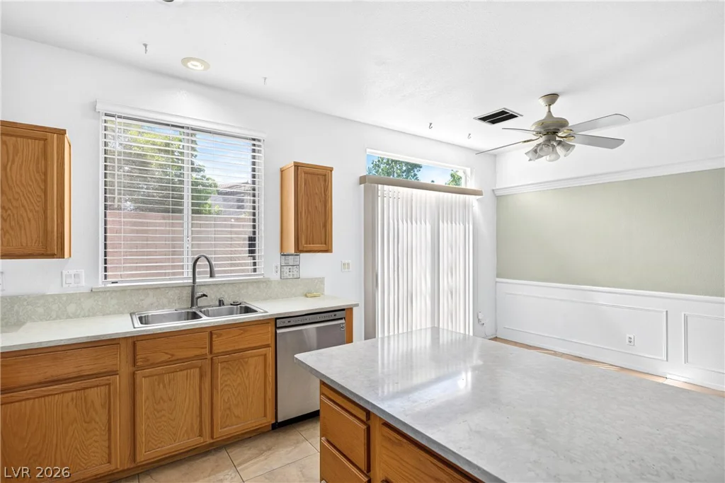 1419 Hometown, Henderson, NV 89074