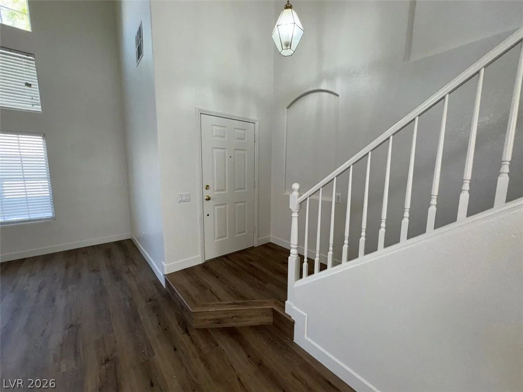7633 Rainbow Cove, Las Vegas, NV 89131