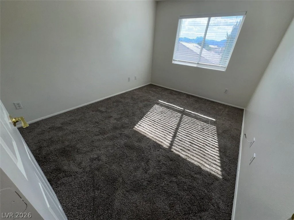 7633 Rainbow Cove, Las Vegas, NV 89131