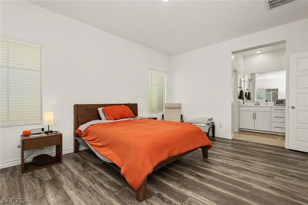 600 Carriage Hill, Las Vegas, NV 89138