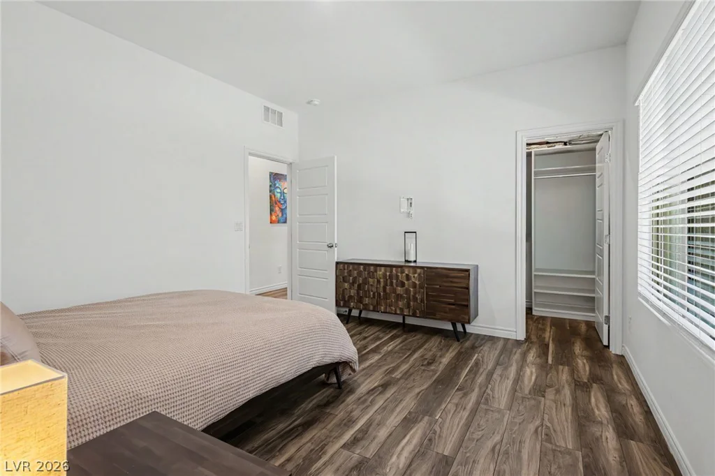 600 Carriage Hill, Las Vegas, NV 89138