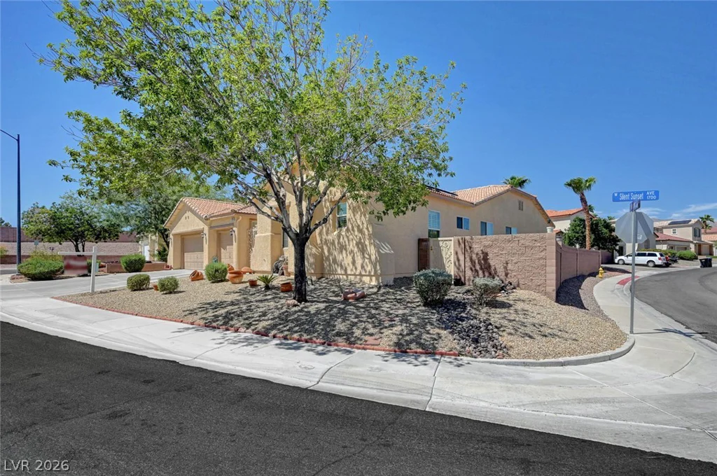 1720 Silent Sunset, North Las Vegas, NV 89084