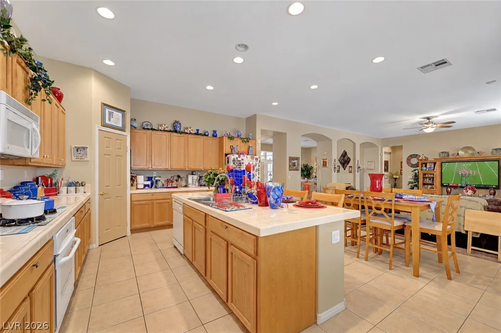 1720 Silent Sunset, North Las Vegas, NV 89084