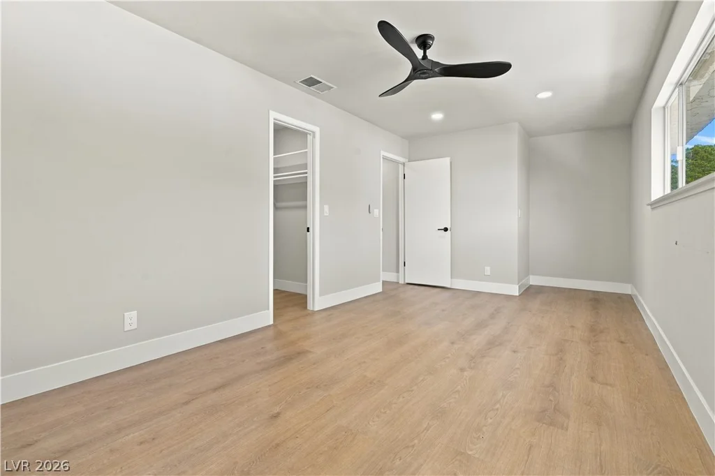 727 Greenbriar Townhouse, Las Vegas, NV 89121