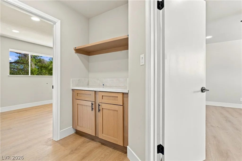 727 Greenbriar Townhouse, Las Vegas, NV 89121