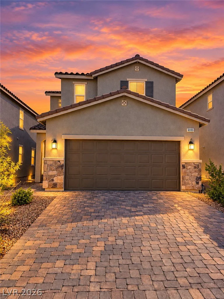 6999 Bard, Las Vegas, NV 89113