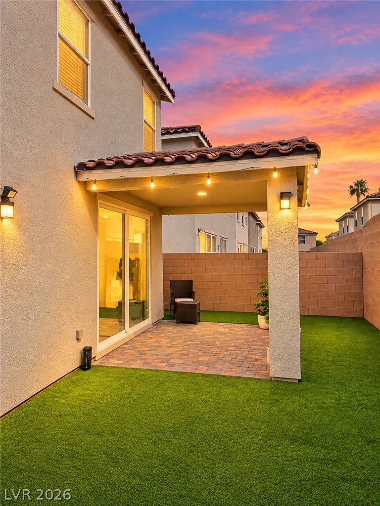 6999 Bard, Las Vegas, NV 89113
