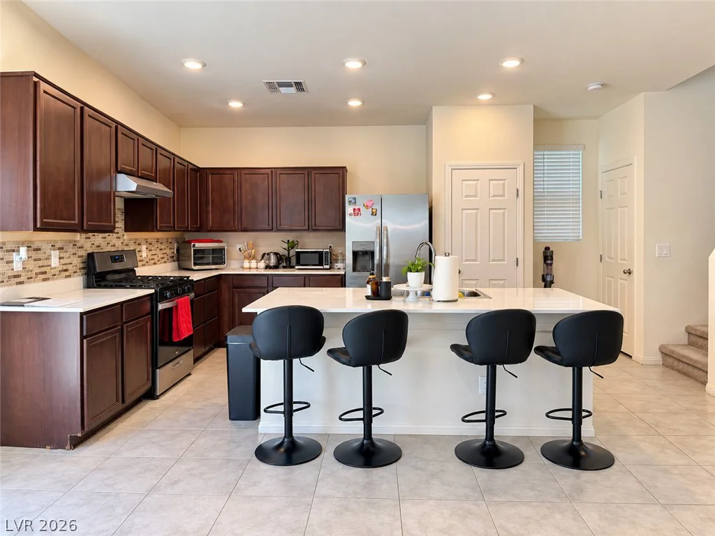 6999 Bard, Las Vegas, NV 89113
