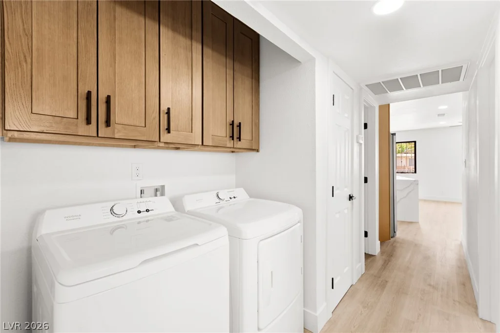 4736 Newton, Las Vegas, NV 89121