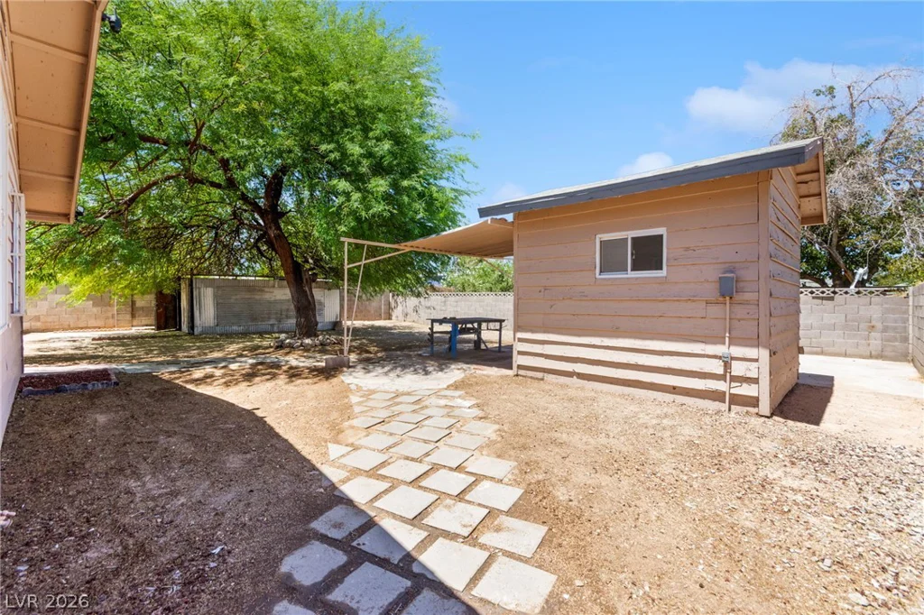 4736 Newton, Las Vegas, NV 89121