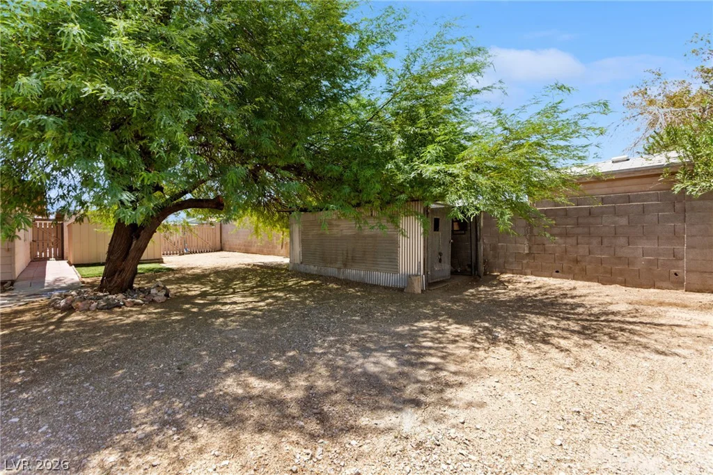 4736 Newton, Las Vegas, NV 89121