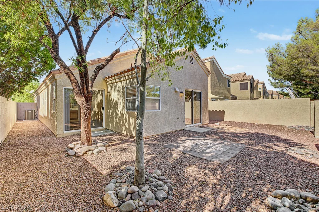 1816 Glenwillow, Las Vegas, NV 89117