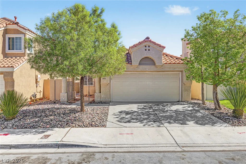1816 Glenwillow, Las Vegas, NV 89117