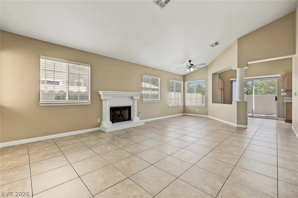1816 Glenwillow, Las Vegas, NV 89117