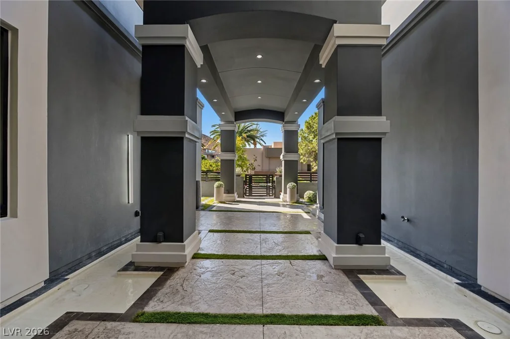 1648 Liege, Henderson, NV 89012
