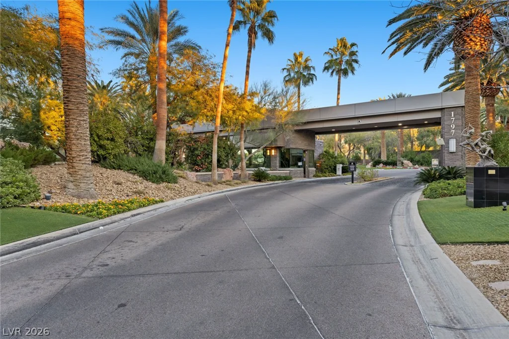 1648 Liege, Henderson, NV 89012