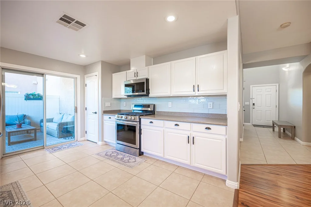 9304 Buttercup, Las Vegas, NV 89149