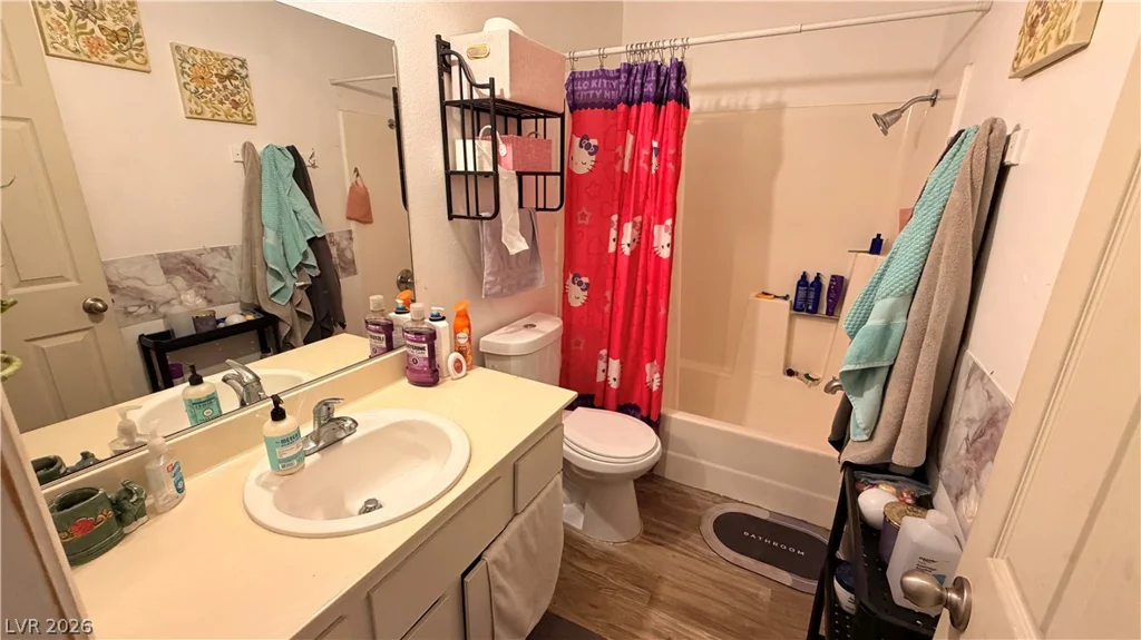 5775 Blue Sea, Las Vegas, NV 89110