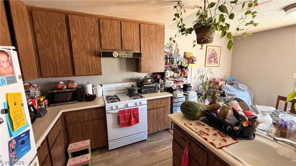 5775 Blue Sea, Las Vegas, NV 89110