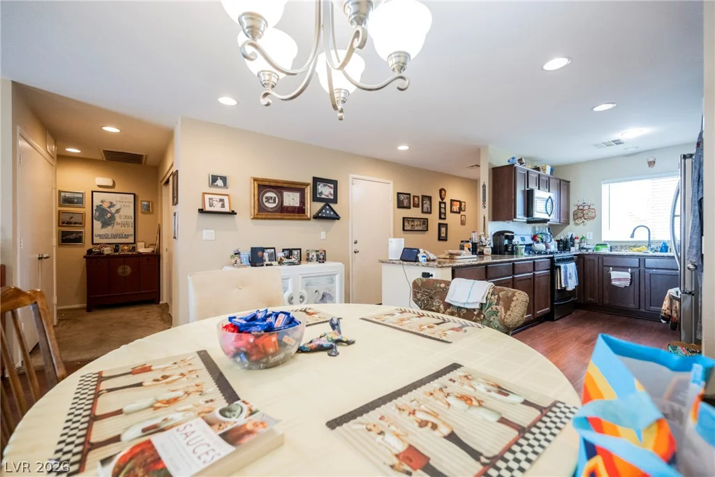 3221 Aiken, North Las Vegas, NV 89032