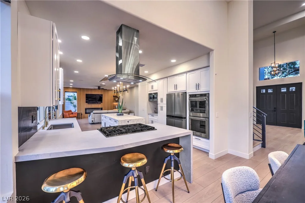 8432 Paseo Vista, Las Vegas, NV 89128