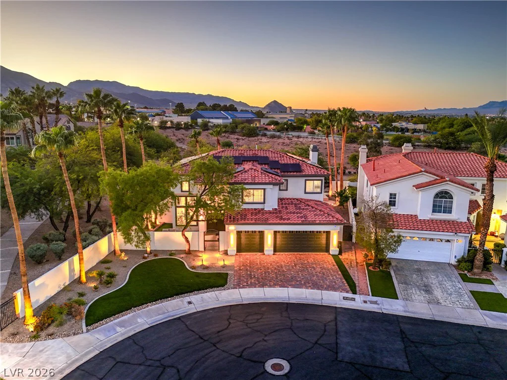 8432 Paseo Vista, Las Vegas, NV 89128