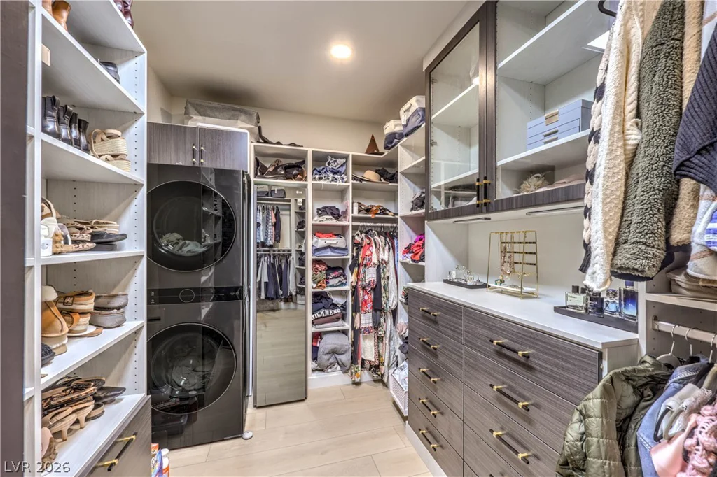 8432 Paseo Vista, Las Vegas, NV 89128