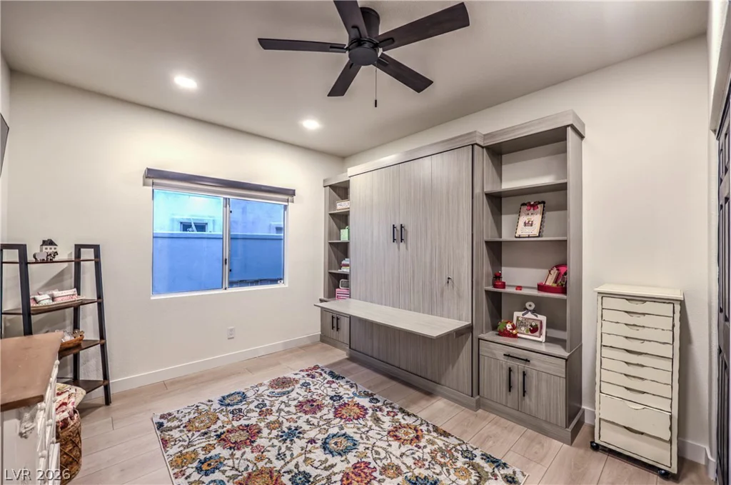 8432 Paseo Vista, Las Vegas, NV 89128