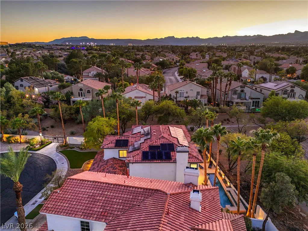 8432 Paseo Vista, Las Vegas, NV 89128