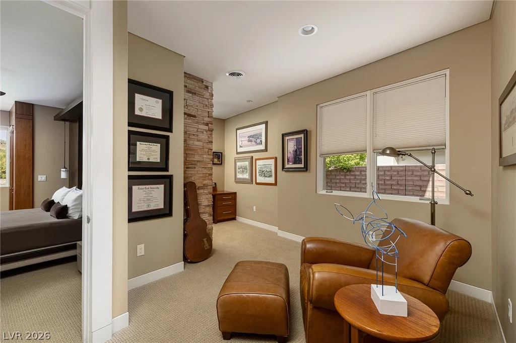 58 Meadowhawk, Las Vegas, NV 89135
