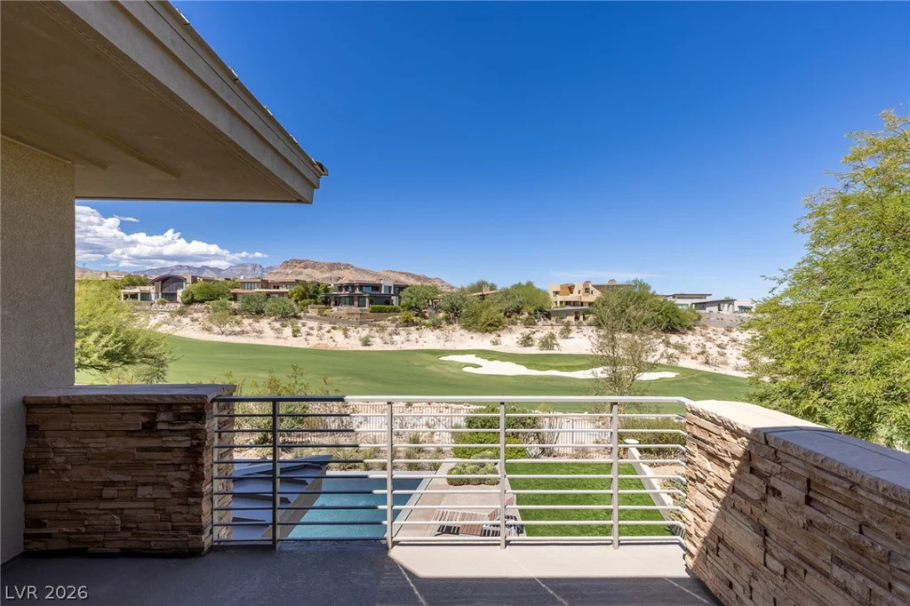 58 Meadowhawk, Las Vegas, NV 89135