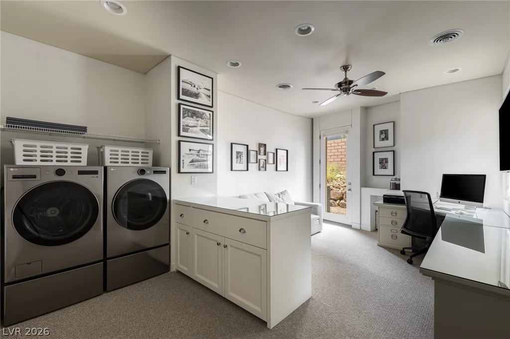 58 Meadowhawk, Las Vegas, NV 89135