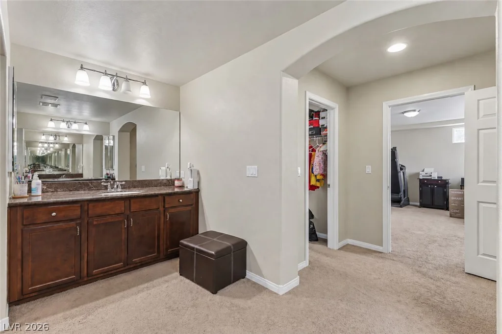6368 Stag Hollow, Las Vegas, NV 89139