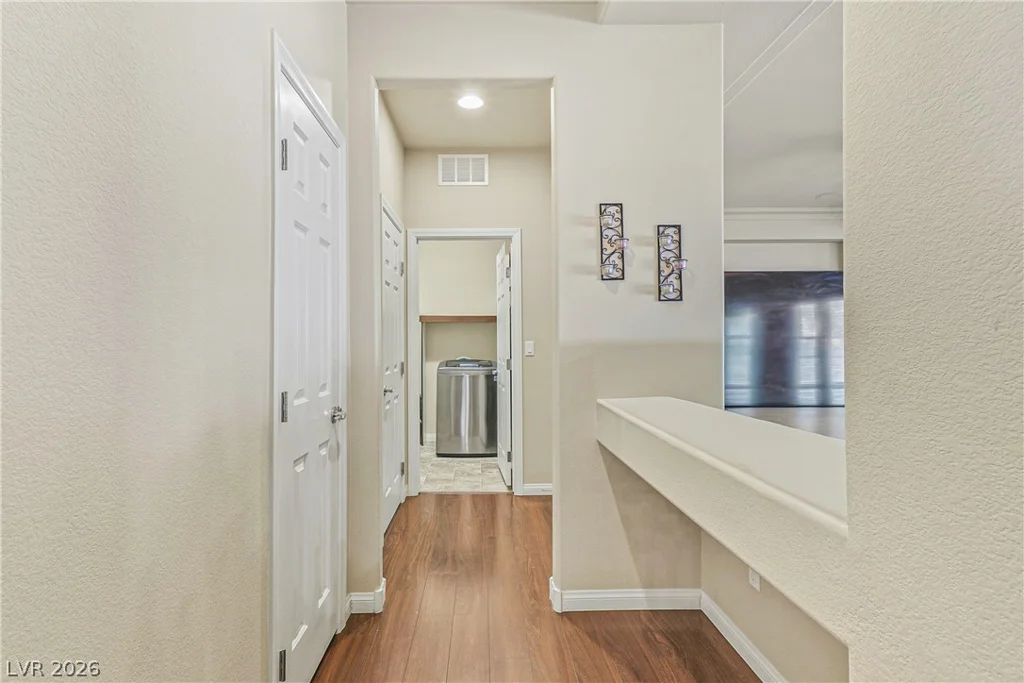 6368 Stag Hollow, Las Vegas, NV 89139