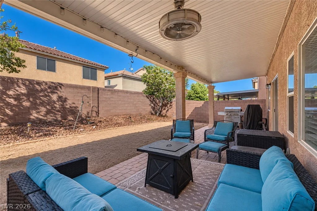 6368 Stag Hollow, Las Vegas, NV 89139