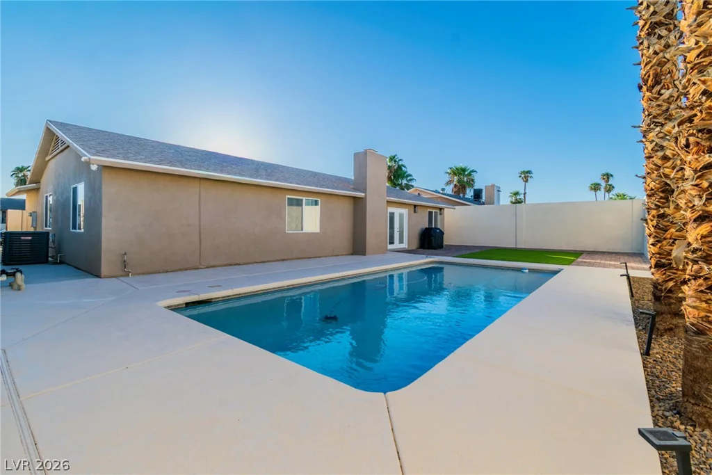 4170 Sheppard, Las Vegas, NV 89121