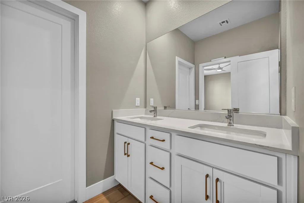 9826 Canyon Sage, Las Vegas, NV 89141