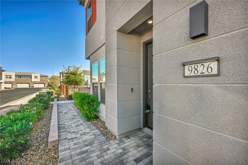 9826 Canyon Sage, Las Vegas, NV 89141