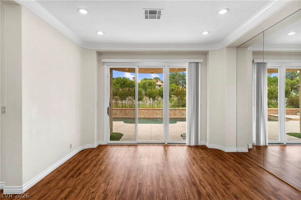 8490 Carmel Ridge, Las Vegas, NV 89113