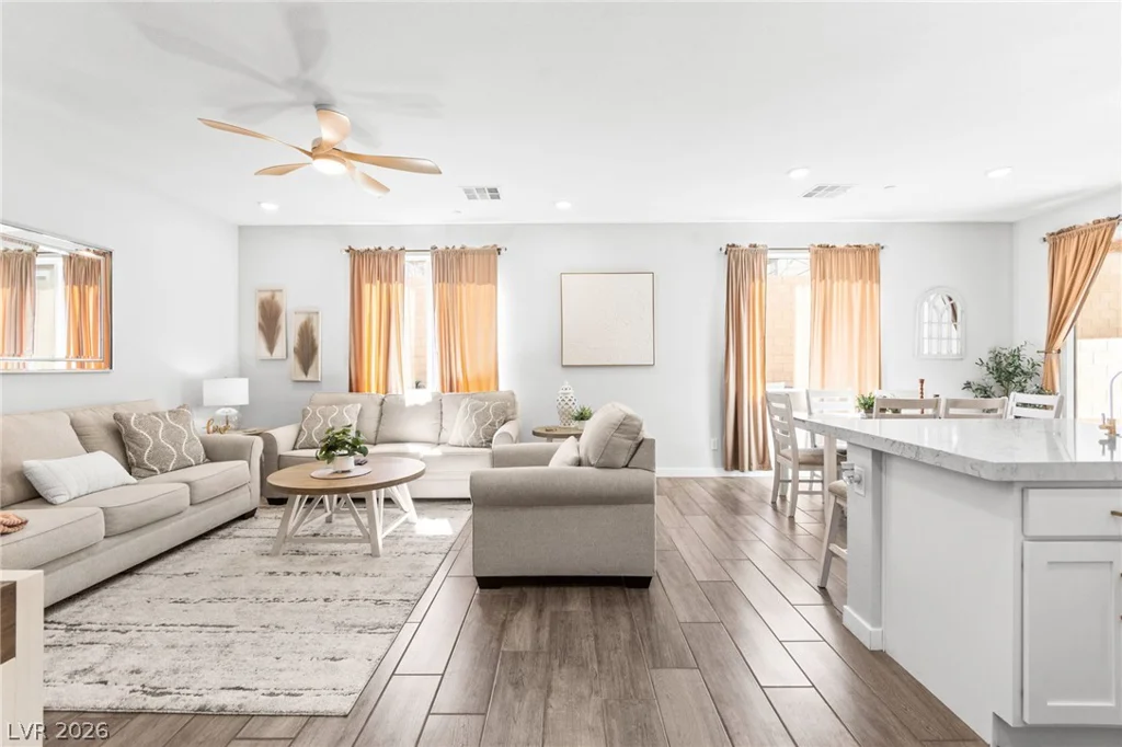 10757 Alamino, Las Vegas, NV 89166